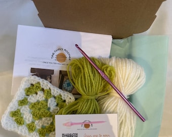 Granny Square Crochet Kit for Beginners | Learn Colorful Yarn Craft (DIY Kit)