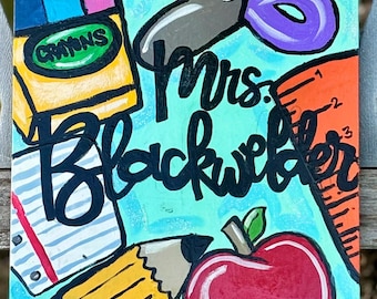 Teacher themed clip board / Back to School / Elementary / Junior High / High School / College / Teacher Assistant / Papers / Organize
