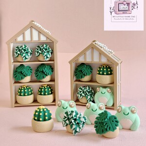DIY Greenhouse Clicker with Plants & Frog with FREE personalised name tag | Custom Mini Greenhouse | Plant Lover Gift | Cute Desk Accessory