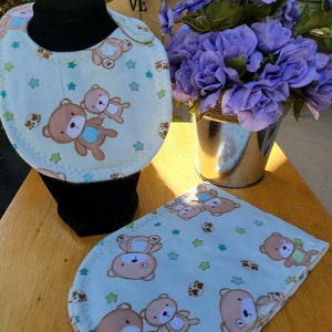 Newborn Baby  Bib and Burp Cloth Set Teddy Bears