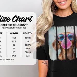 Funny Dachshund Weenie Dog Shirt, Comfort Colors® Doxie Dog Blowing Bubblegum T-Shirt, Weenie Mom TShirt, Cute Doxie Crewneck Dog Mom Gift Black