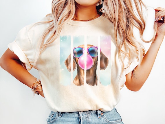 Funny Dachshund Weenie Dog Shirt, Comfort Colors® Doxie Dog Blowing Bubblegum T-Shirt, Weenie Mom TShirt, Cute Doxie Crewneck Dog Mom Gift