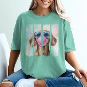 Funny Dachshund Weenie Dog Shirt, Comfort Colors® Doxie Dog Blowing Bubblegum T-Shirt, Weenie Mom TShirt, Cute Doxie Crewneck Dog Mom Gift Island Reef