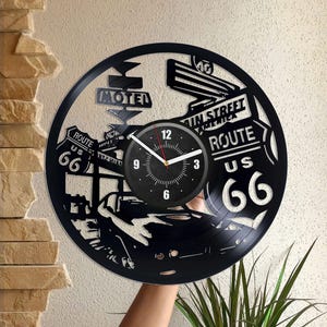 Horloge murale disque vinyle Route 66, décoration murale de garage, décoration découpée au laser, art Route 66, cadeau pour amateur de voyage, cadeau de Noël pour papa