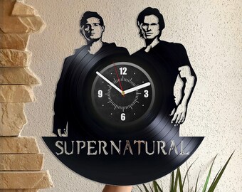 Übernatürliche Schallplattenuhr, Winchester Brothers Geschenk, Mystery Hunters, TV-Show Wandkunst, ihr Schlafzimmerdekor, Geschenke für die Tochter