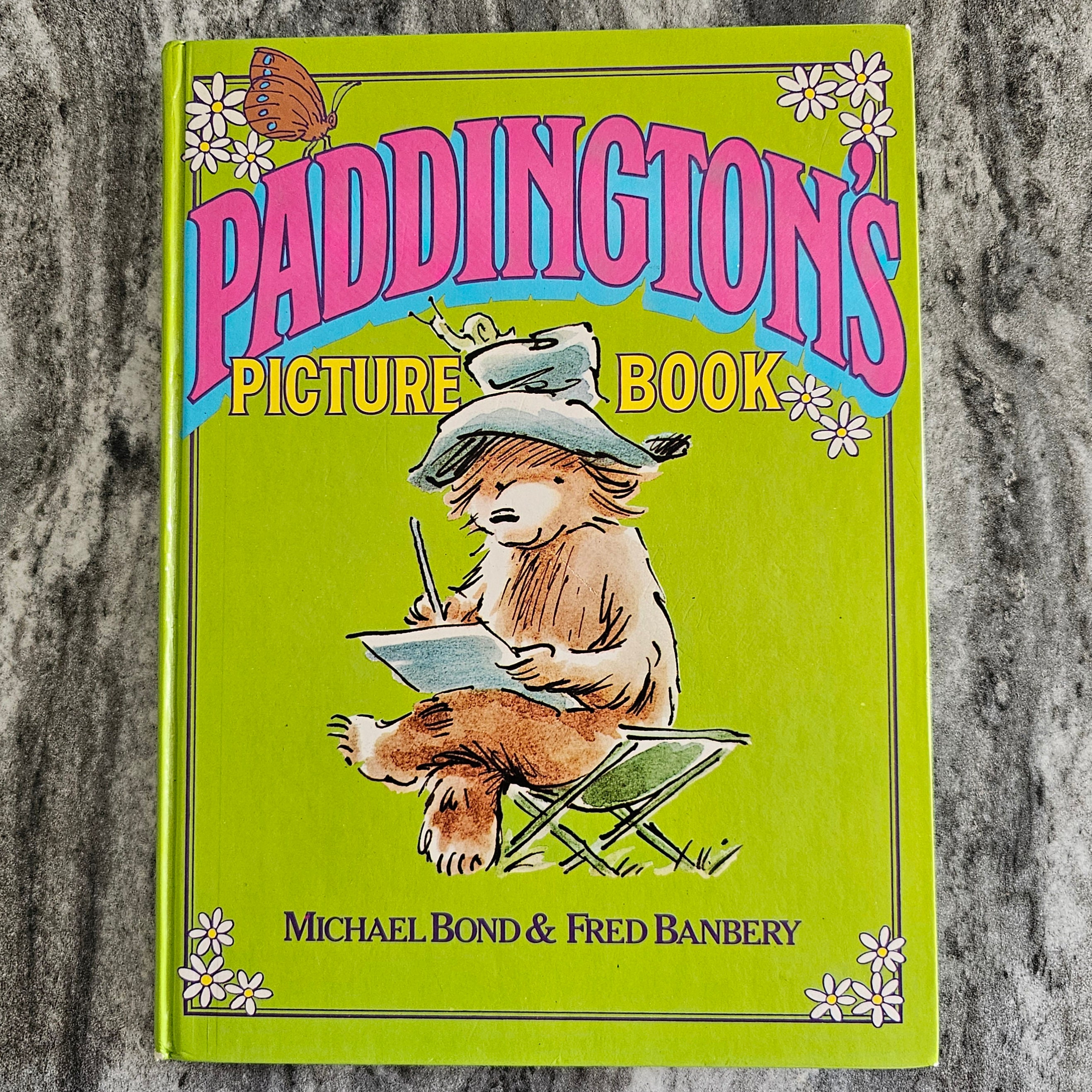【正規品直輸入】 Paddington's Picture Book by Michael Bond & Fred Banbery 洋書、外国語絵本