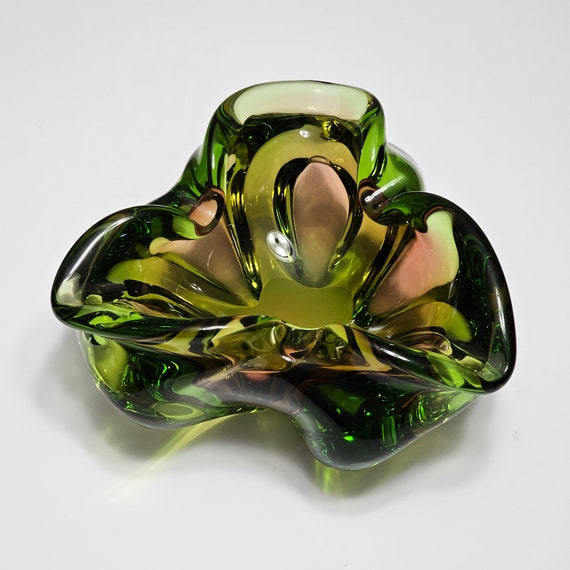 Amber Glass Ashtray (TRE) Amber Glass Ashtray (TRE)