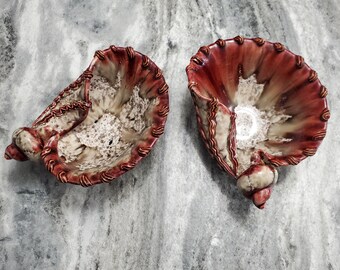 Italy Art Pottery Ceramic Shell Shaped Trinket Bowl Candy Dish Glazed Pottery