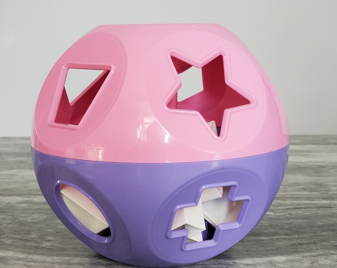 Tupperware Shapeo Toy Ball Shape Sorting Toy Baby Toddler W/ 10 Shapes