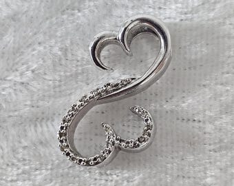 JANE SEYMOUR Diamonds 14K White Gold Two Open Hearts Pendant  display picture 1