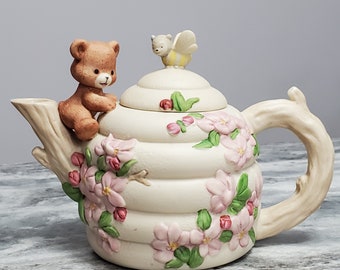Enesco Honey Bear Beehive Teapot Sherri Marquardt 1990 Ceramic Teapot