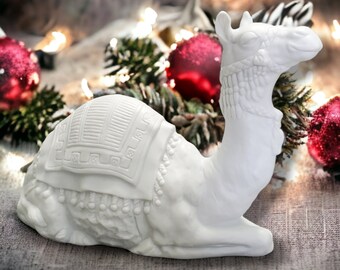 AVON Nativity Collectibles Camel White Porcelain Christmas Nativity Set 1984