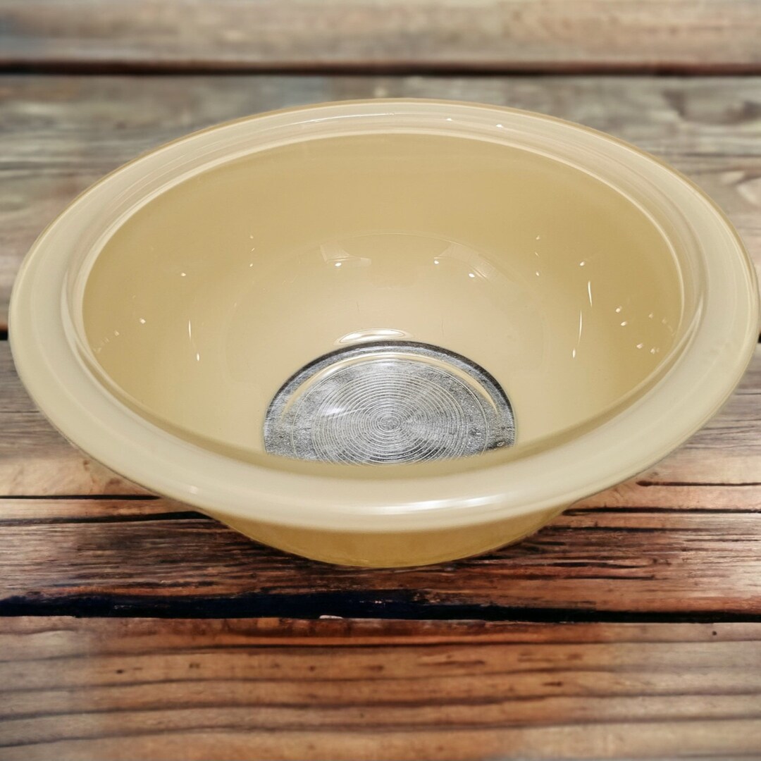 Vintage Pyrex Mixing Glass Bowl Pastel Creamy Yellow Clear Bottom #322 ...