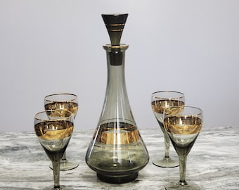 Vintage MCM Smoke Color Gold Etched Stripes Wine Decanter Set w/Stopper and 4 Wine Glasses