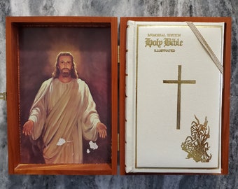 Memorial Edition Holy Bible Illustrated in Wood Case - Keepsake Bible