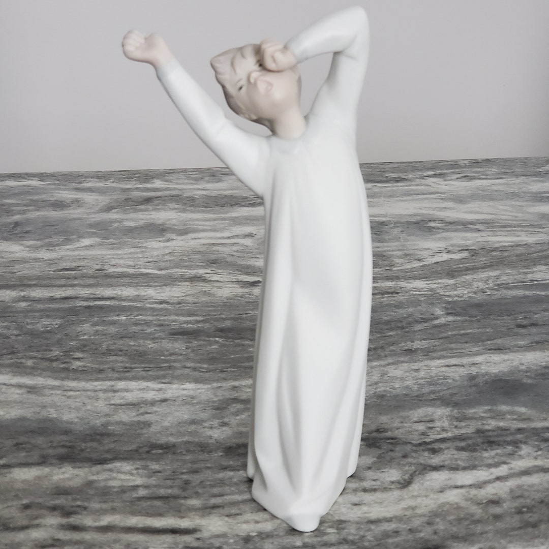 Lladro boy Awaking 4870 Standing Boy Stretching Yawning Matte Finish