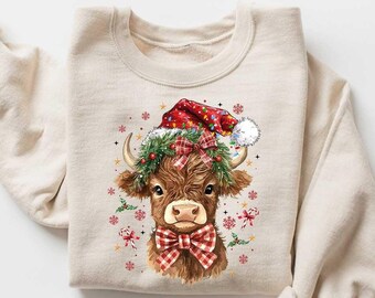 Christmas Cow Sweatshirt, Cow Lights Sweater, Cow Women Sweatshirt, Cow Lover Shirt, Christmas Sweatshirt, Highland Cow Crewneck, Farm Xmas
