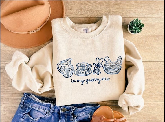 In My Granny Era T-Shirt, Kitchen Thrift Tee, Grandma Core Sweatshirt, In My Granny Era Tee, Farm House Shirt, Cute Granny Gift