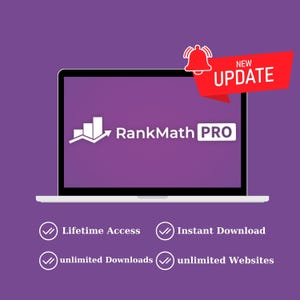 Peut inclure: Un écran d'ordinateur portable affiche le logo RankMath PRO sur un fond violet. Une bannière rouge avec "NOUVELLE MISE À JOUR" et une icône de cloche est en haut à droite. En dessous, des coches avec le texte : "Accès à vie", "Téléchargement instantané", "Téléchargements illimités" et "Sites Web illimités".