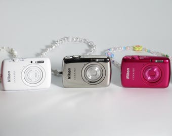Nikon Coolpix S01 – Ultra-rare Smallest Digicam Ever Made W/ Charm