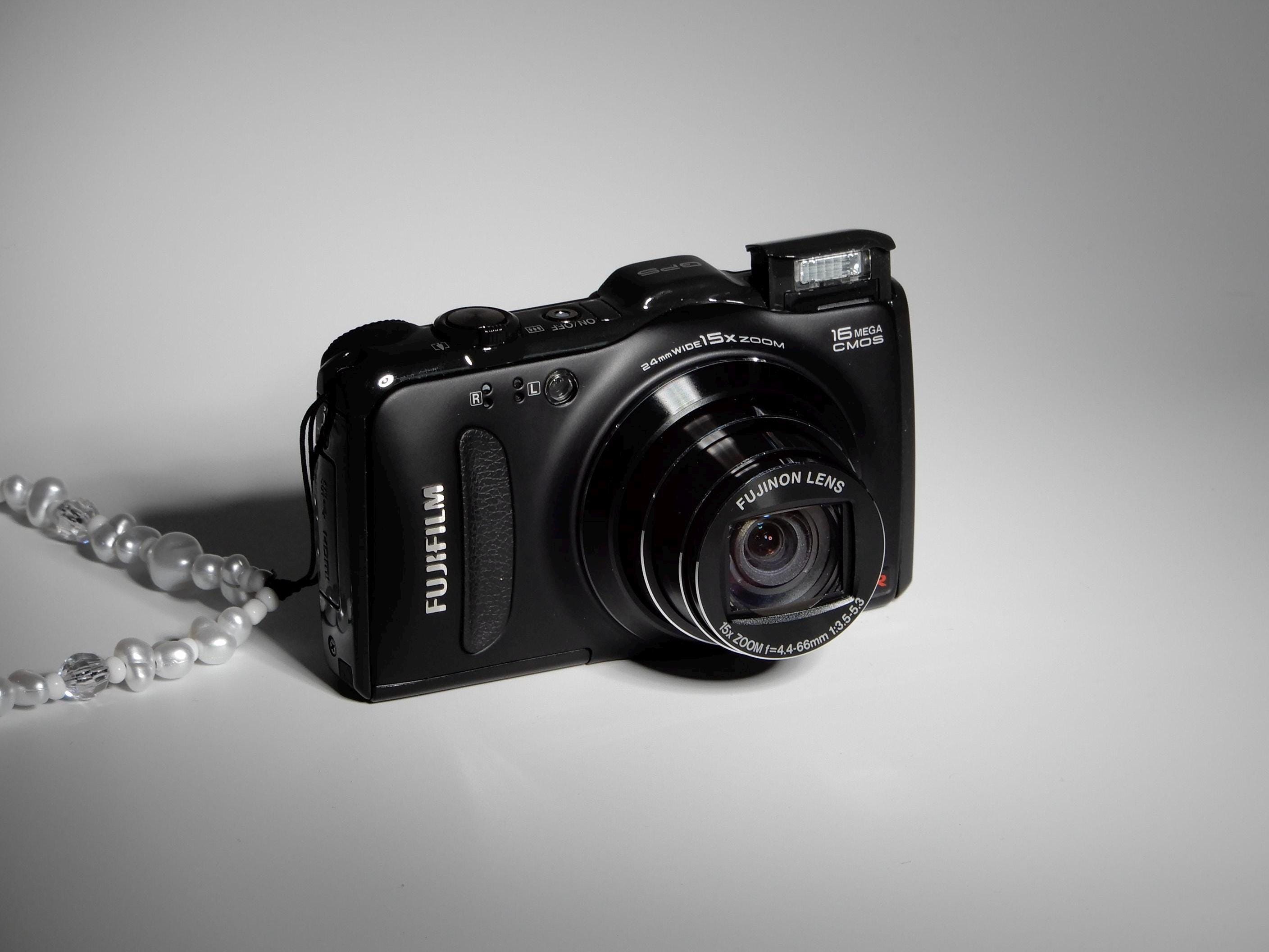 Fujifilm 16メガCMOS 15倍ズーム FinePIX F500EXR 【公式通販】