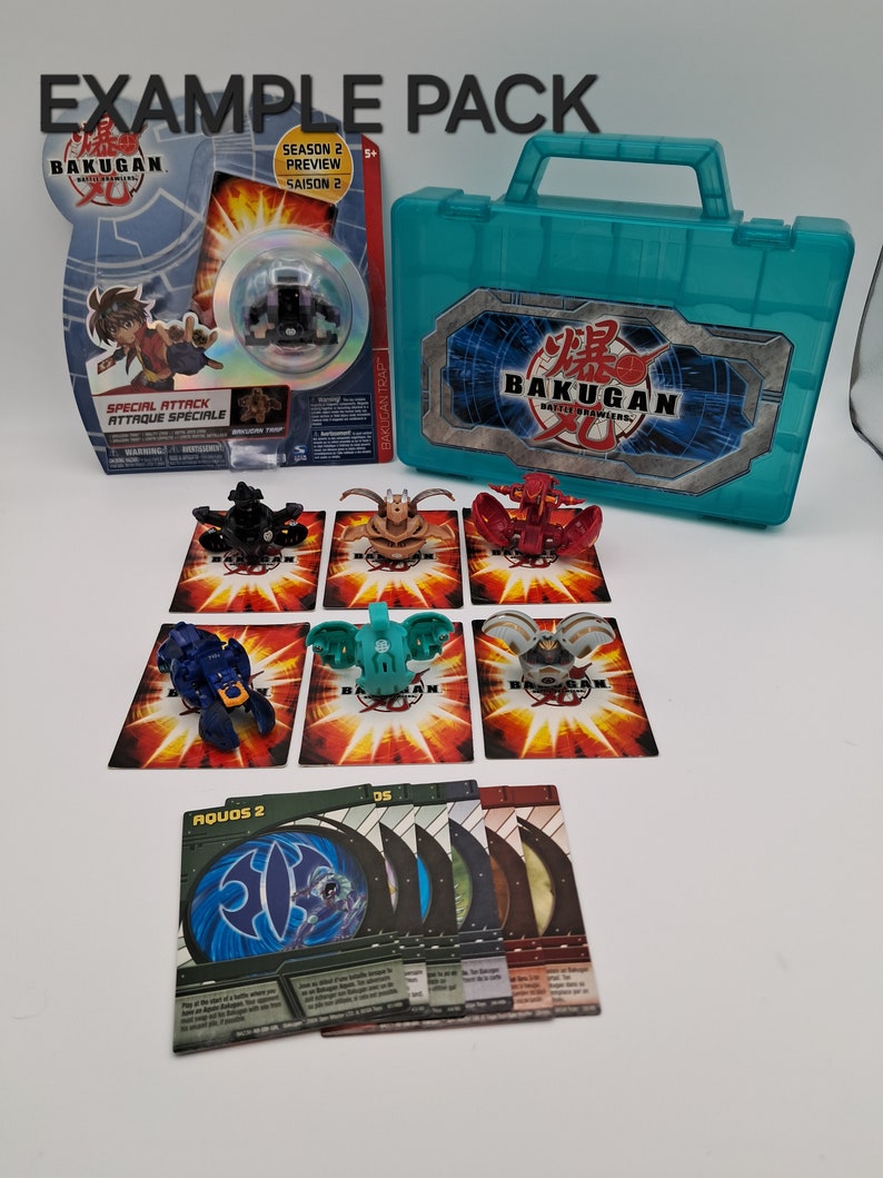 Bakugan Starter Set Battle Brawlers: Con 3 Creature Transformanti (Aquos Pyravian), 40 Carte E BakuCores, Gioco Da 6 Anni