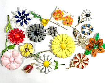 Wahl Vintage große Emaille Blume Brosche, große auffällige Damen Anstecknadel, Frühling Sommer Modeschmuck, kultiger 1960er Jahre Retro Stil