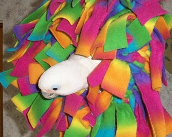 Large Parrot Snuggi Wreath