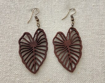 Brown Kalo Leaf Wood Earrings