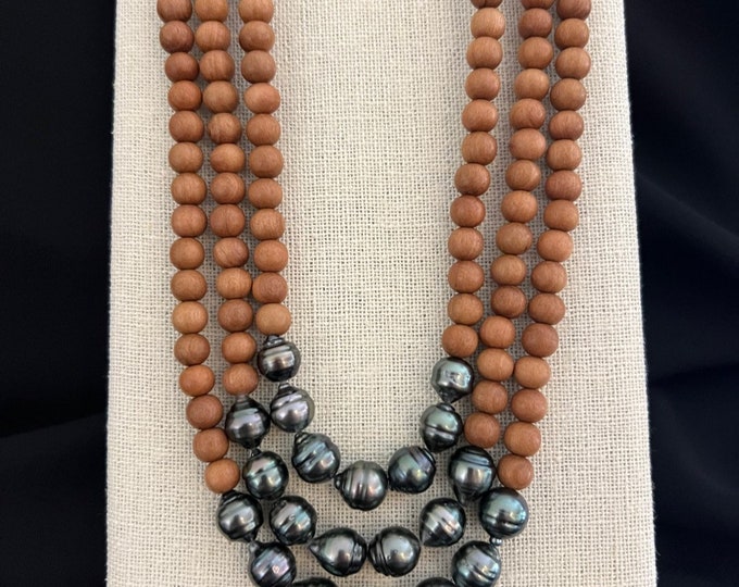 ʻiliahi sandalwood and Tahitian Momi pearl Necklace - Etsy