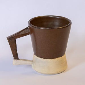 Tazza angolare fatta a mano - Arancione bruciato