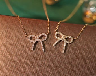 Collana con fiocco, collana placcata in oro vero 18k, semplice collana con fiocco, delicata collana in oro, regalo per damigella d'onore, regalo per lei. - Italia