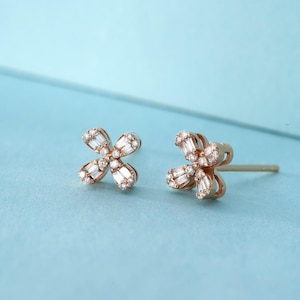 Diamond Stud Earrings - Diamond Clover Earrings, 18K Solid Gold Real Diamond Stud Earrings, Four Leaf Flower Earrings