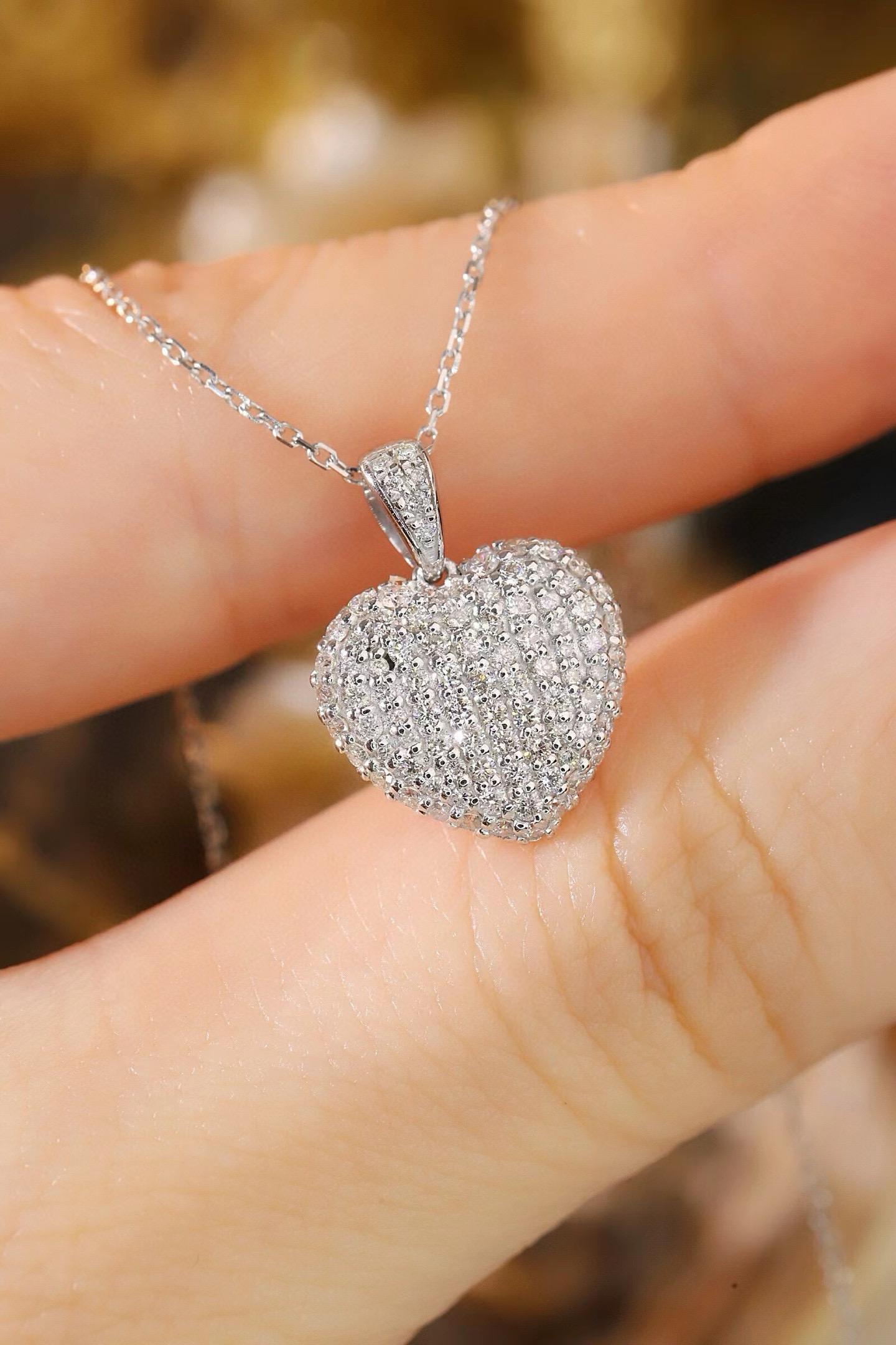 ネックレス ダイヤモンド プラチナ ハートモチーフ ペンダント pt900 ネックレス ダイヤモンド プラチナ ハートモチーフ ペンダント pt900