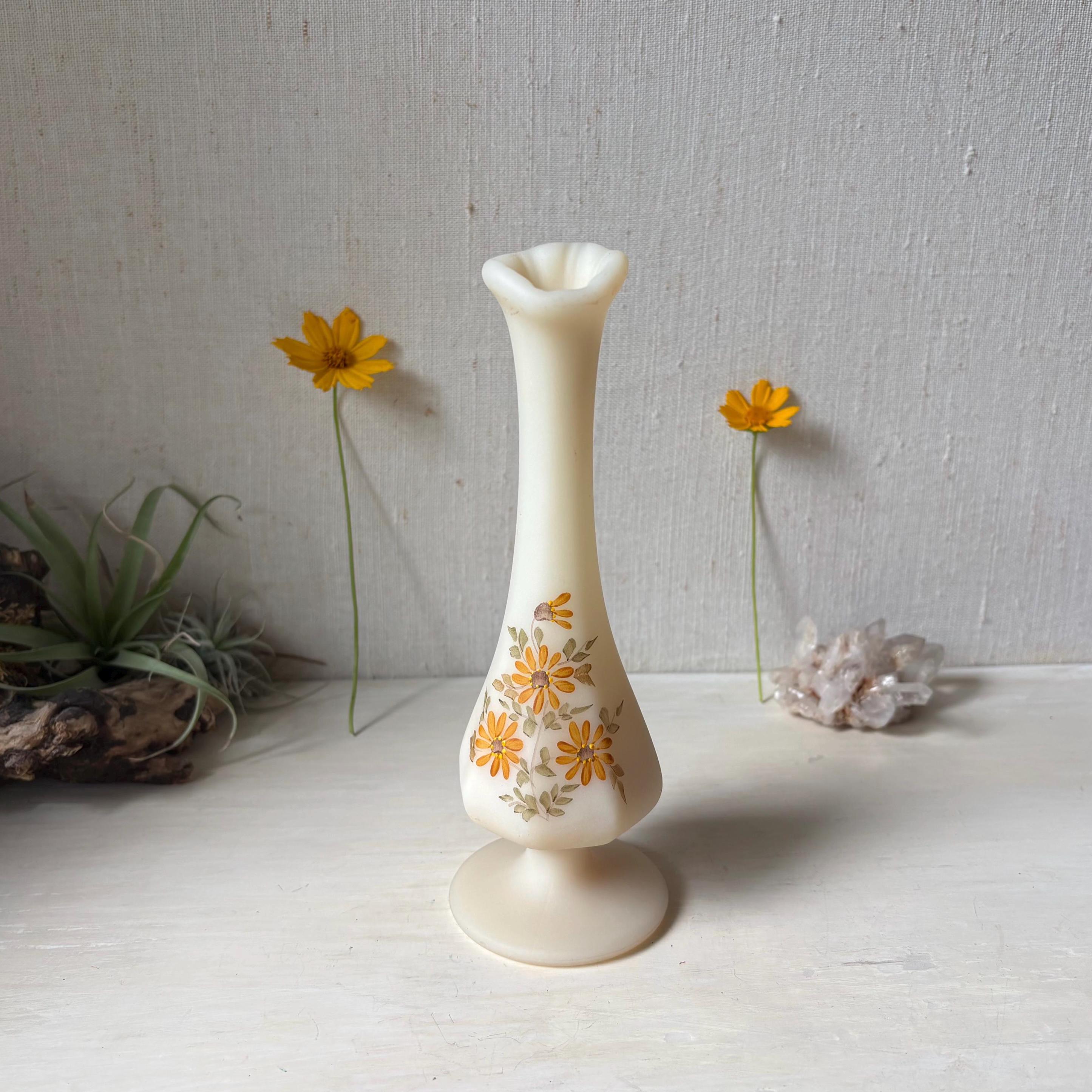 Fenton Custard Uranium Swung Vase - Etsy