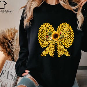 Sunflower Coquette Bow T-Shirt, Hippie Shirt, Hippie Soul Shirt, Peace Shirts, Hippie Life Outfit, Love Sunflower Shirt, Retro Boho Shirt