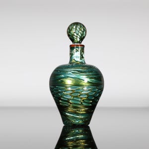 URN #10 Handblown glass urn with matching fitted lid