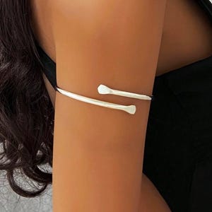 Minimalist Arm Cuff, Gold Arm Band, Gold Upper Arm Cuff Bracelet, Silver Arm Band, Arm Cuff Gold, Gift for Her, Gift