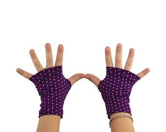 Kids Arm Warmers in Plum Polkadot - Purple - Bamboo Fingerless Gloves