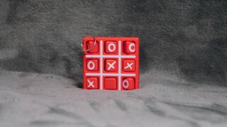 WeddHuis 4 Pieces Tic Tac Toe Keychain Durable Plastic