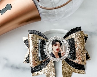 SAN Ateez Light Stick Bow with Photo Centerpiece Kpop Decoration Atiny