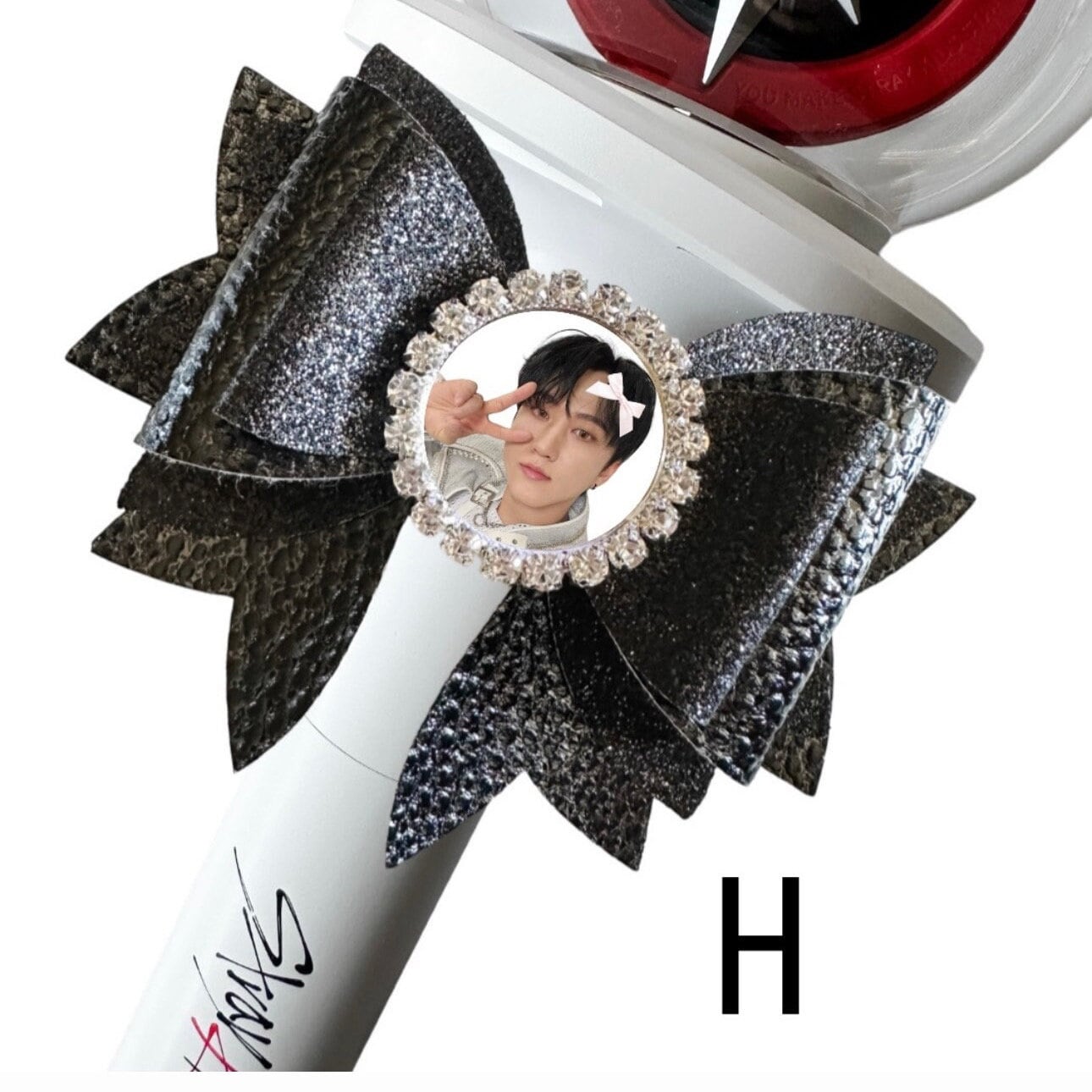 Stray Kids Photo Light Stick Bow Accessory Bang Chan, Lee Know, Changbin, Hyunjin, Han, Felix, Seungmin, and I.N. Jeongin Deco Black - Etsy Stray Kids Photo Light Stick Bow Accessory Bang Chan, Lee Know, Changbin, Hyunjin, Han, Felix, Seungmin, and I.N. Jeongin Deco Black - Etsy
