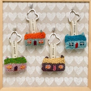 PDF Home Sweet Home Wee House Brooch and Key Ring Knitting Pattern