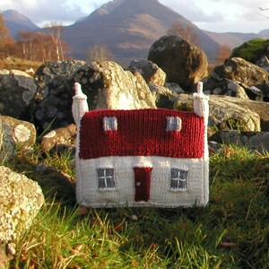 PDF download Red Roof Croft House Knitting Pattern image 2