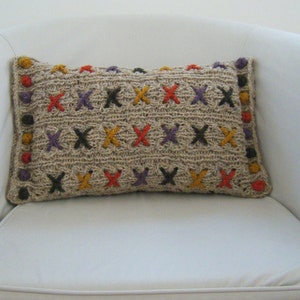 Cranberry Kisses Cushion Pillow Cover Knitting Pattern image 3