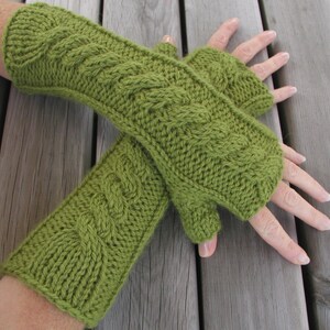 Weekend Gloves Knitting Pattern Hand and Arm Warmer Fingerless Gloves image 5