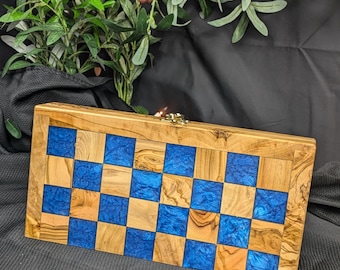 Handcrafted Olive Wood Resin Foldable Chess Set – Compact 10.75” Game Board with Pieces