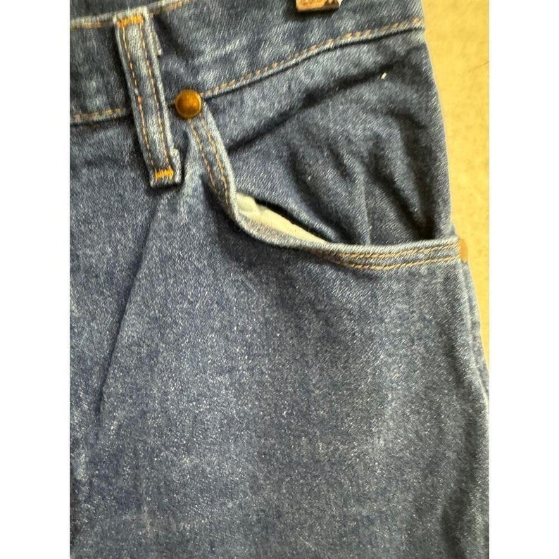 Wrangler | vintage size 11 dark denim women's jeans | 34 inch inseam image 3
