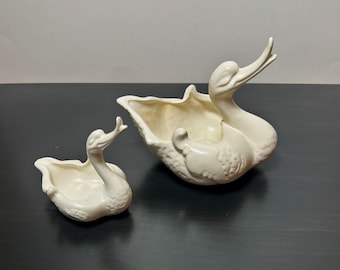 Vintage Hull Pottery Swan Planter Bowls | Mid Century Ceramics | Imperial #23 Ivory Satin Swans | Trinket Dish | 1960's Stylized Birds