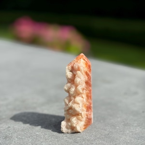 Natürlicher Orangen Calcit Cluster Point Kristallturm